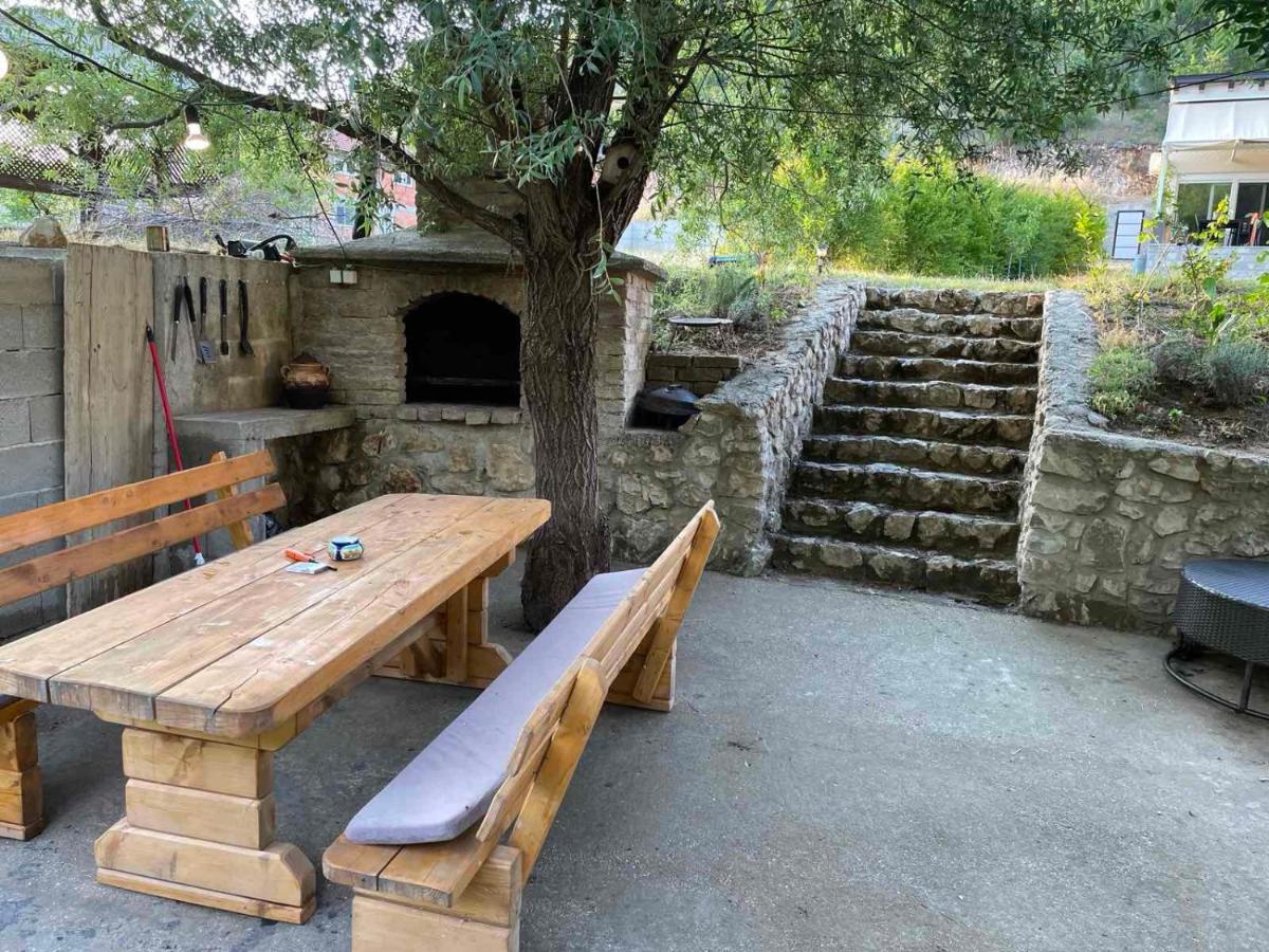House On The River Blagaj Exterior photo